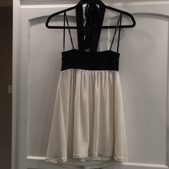 Halter top with beading - Picture 5 of 6